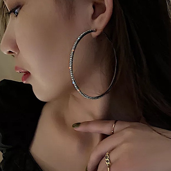 SILVER RHINESTONE HOOP EARRINGS - Picture 3 of 8